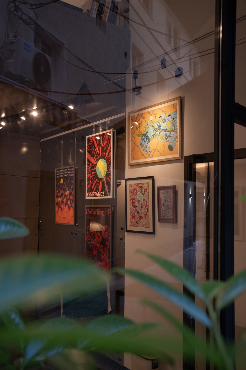 Mezzanin gallery space